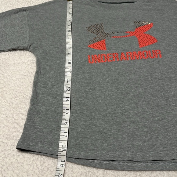 Under Armour Oversized Girls L/S Gray Tee, GUC, Size XS - Picture 7 of 10